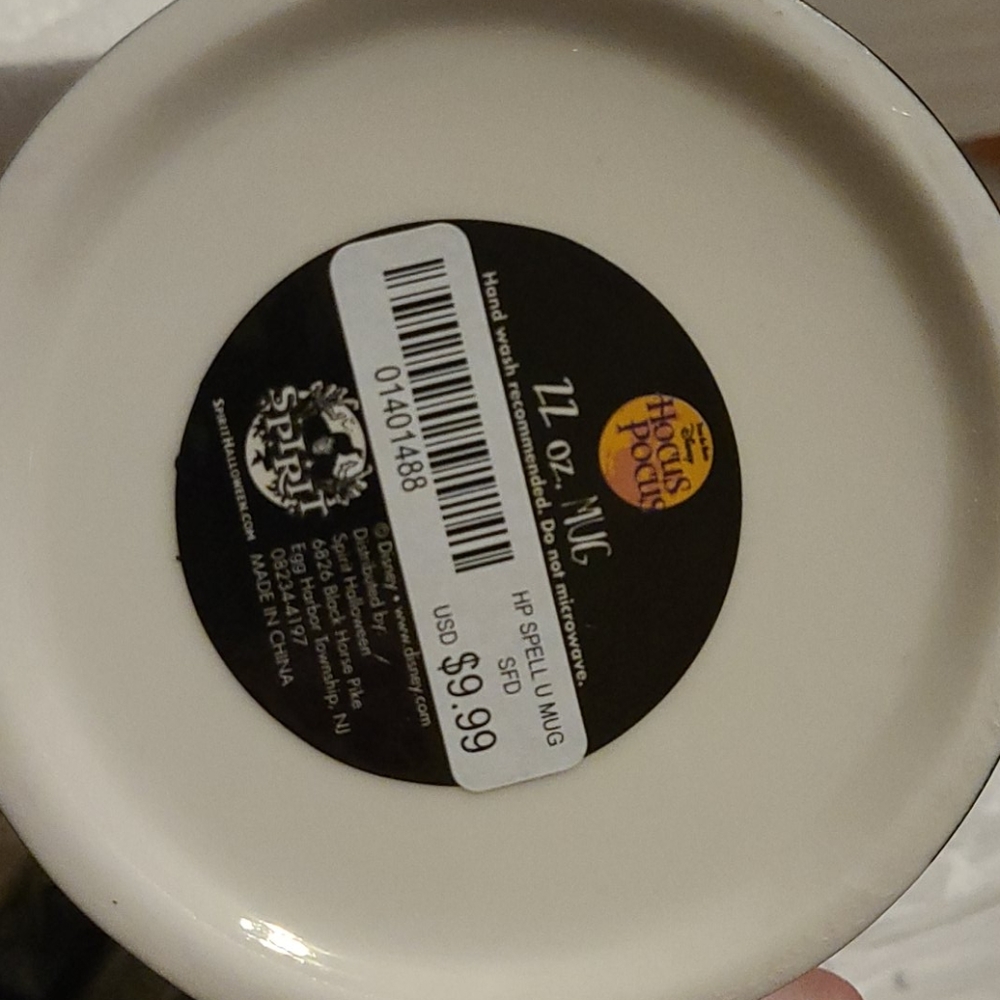 Hocus Pocus Mug - Picture 4 of 4